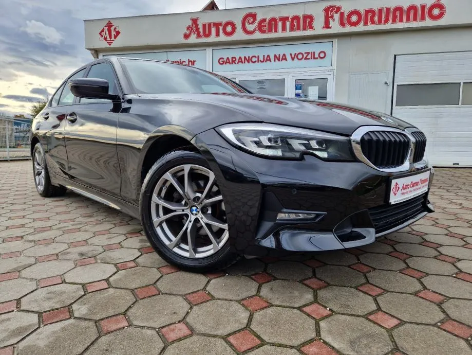 BMW serija 3 318d 2019.,NAVI, PARK SENZ.,SERVISNA, ALU, ACC,102 000 km - cover