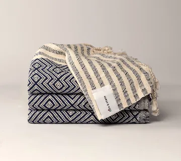 Peshtemal Adamantem, Ametist - cover