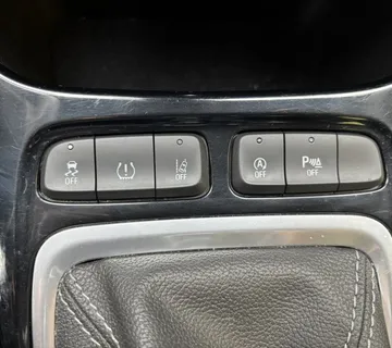 Opel Crossland D&T 1,2 Turbo 81kw - 7 godina garancije! - cover