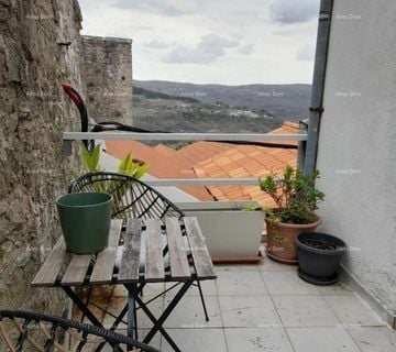 Prodaje se kuća, u centru Motovun (prodaja) - cover