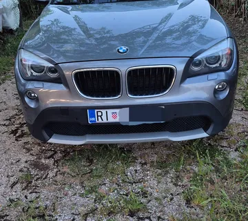 Bmw x1 18d xdrive - cover