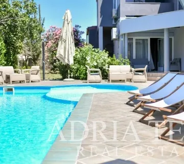 HOTELSKI KOMPLEKS S RESTORANOM I UHODANIM POSLOM U TURIZMU, SUKOŠAN - ZADAR - cover