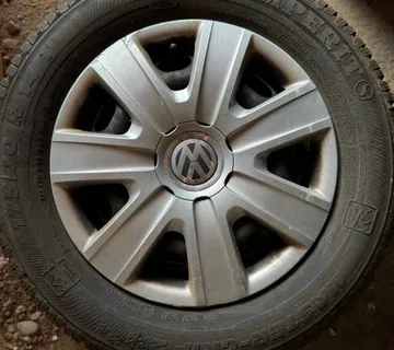 Čelične felge 14'' + NOVE GUME + RATKAPE, VW POLO - cover