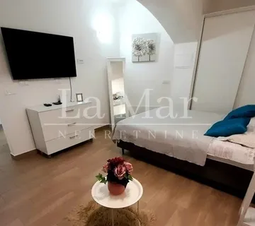 Poslovni prostor, Centar, preko puta Botaničkog vrta - 36 m2 - cover