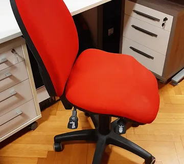 Stolica uredska (nova je bila 160 €) - cover