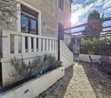 PRILIKA,Samostojeća kuća u Gružu (prodaja) - cover