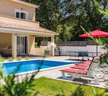 Istra, Štokovci, vila s bazenom 220 m2 (prodaja) - cover