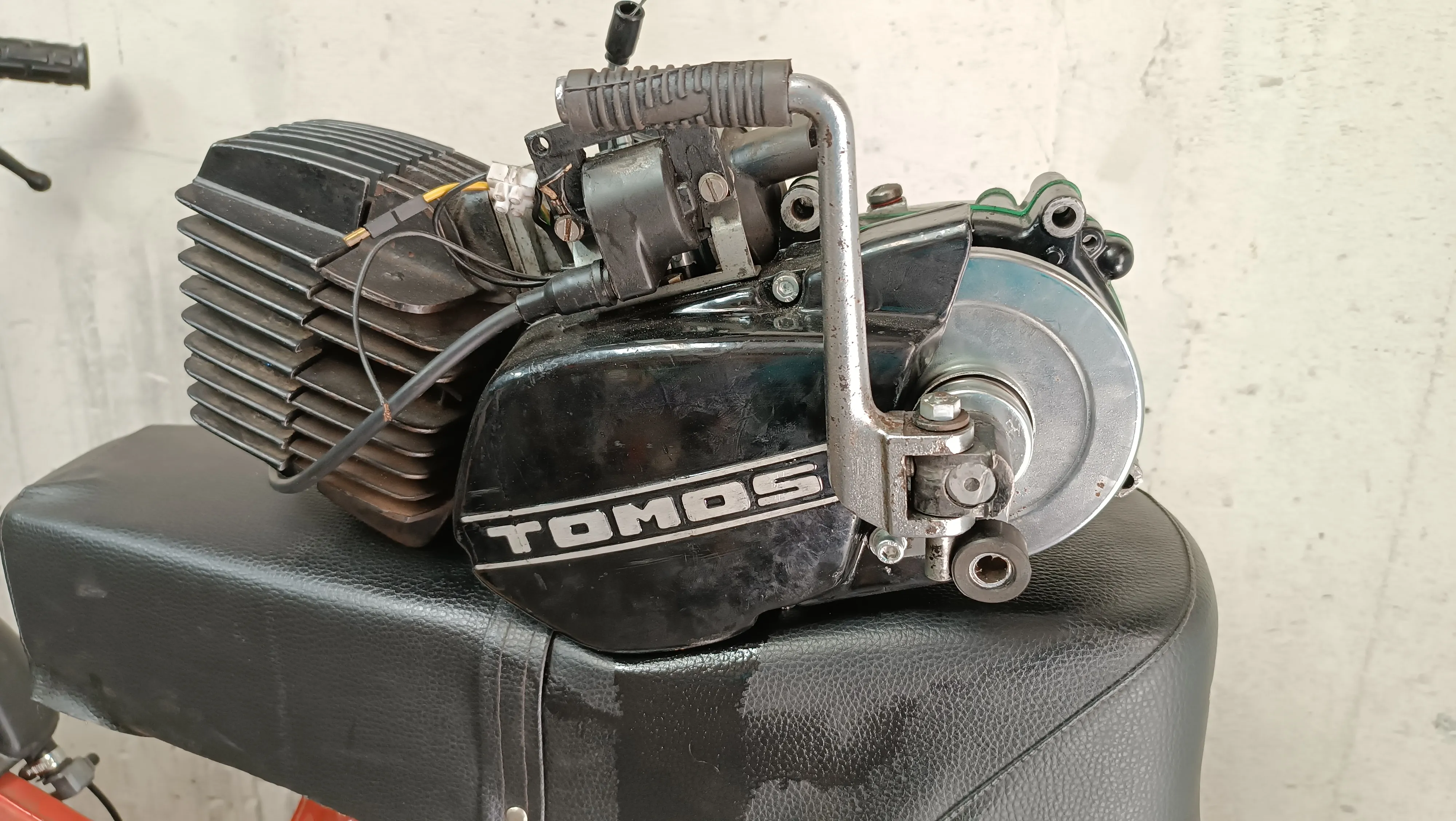 TOMOS UGRADBENI MOTORI - cover