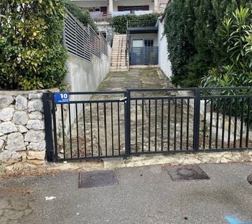 DRAMALJ-Kuća blizu mora - cover