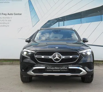 Mercedes-Benz GLC 300 de 4M Avantgarde Panorama/Head-up/Burmester/360° - cover