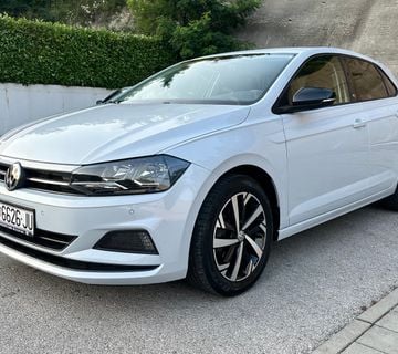 VW POLO 1.0TSI BEATS - cover