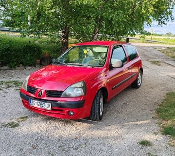 Renault Clio 1.5dci - cover