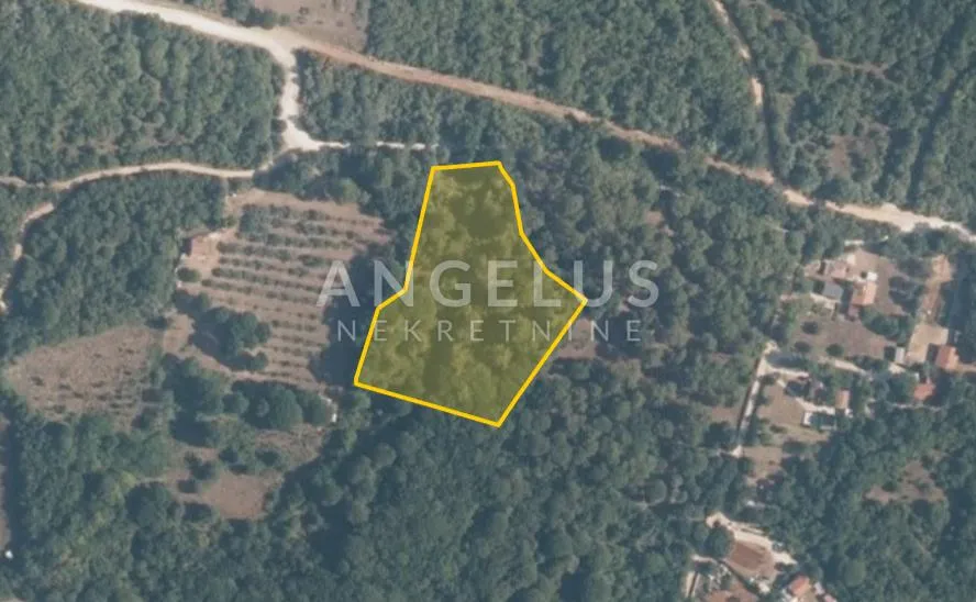 Istra, Rovinj - građevinsko, turistička namjena 1640m2 - cover