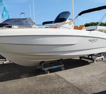 Jaguar 7,0, renomiranog talijanskog proizvođača Prua al vento - cover