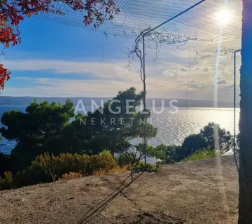 Omiška Rivijera - mala kuća PRVI RED DO MORA, pristup plaži (prodaja) - cover