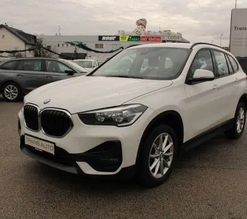 BMW X1 18d *LED, NAVIGACIJA* - cover