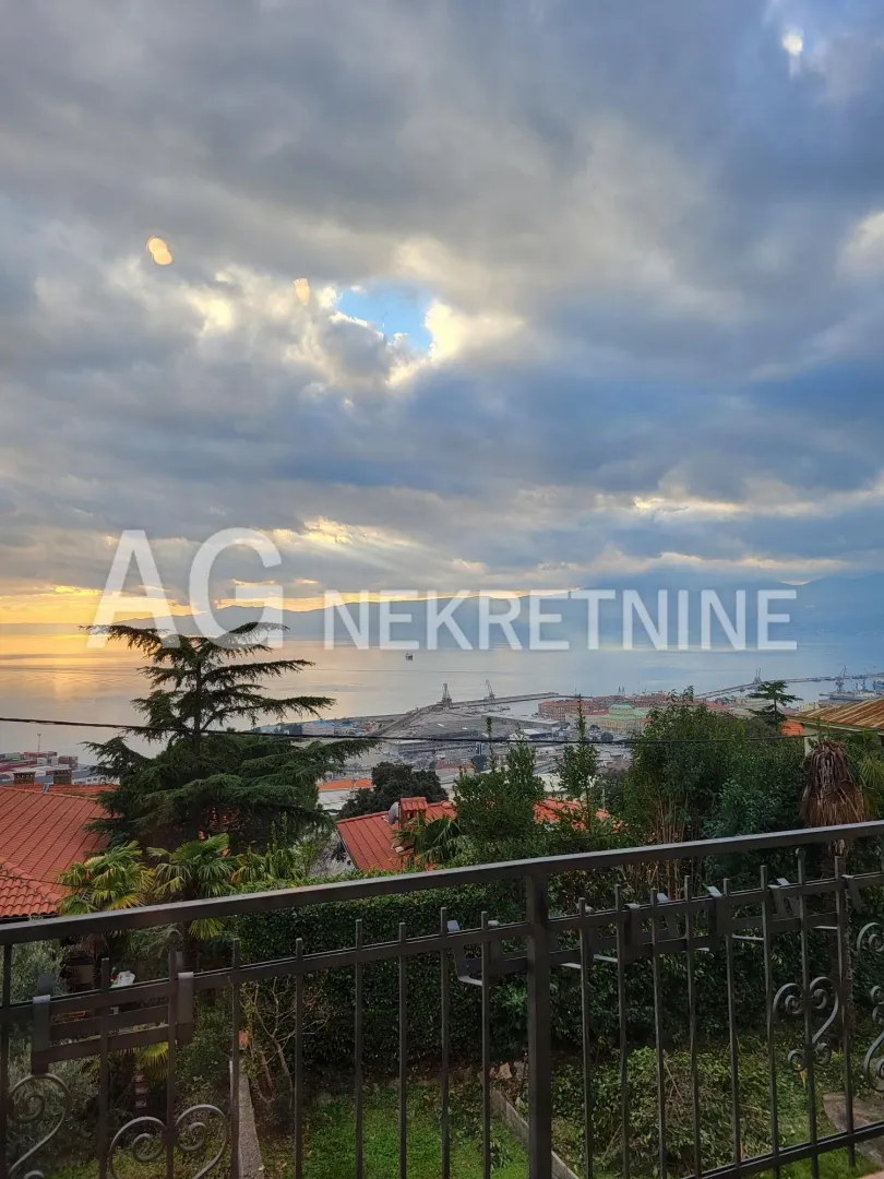 Trsat,prodaja etaže s garsonijerom - cover