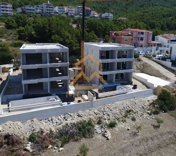 PODSTRANA** Dvosoban apartman s pogledom (prodaja)  - cover