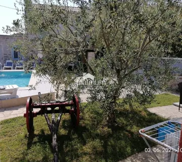 Istra, općina Marčana, lijepa rustikalna kuća s bazenom (prodaja) - cover