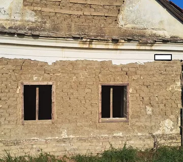 VARDARAC, prodaja, kuća za rušenje na parceli 3507m2 - cover