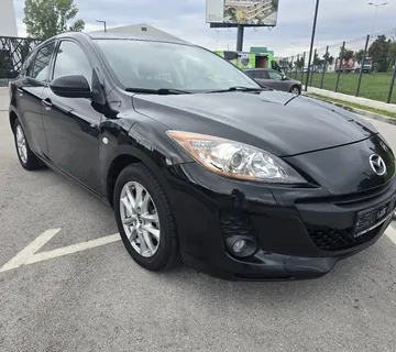 Mazda 3 1,6 dti, SERVISIRAN, IZVANREDNO STANJE,MULTIMEDIJA - cover