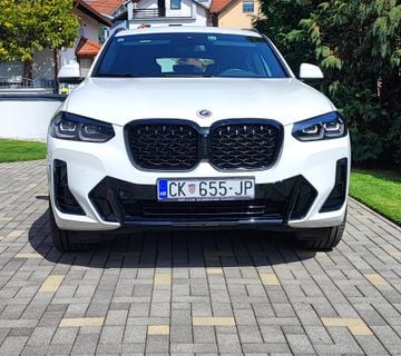 BMW X4  2.0d  X drive M paket - cover