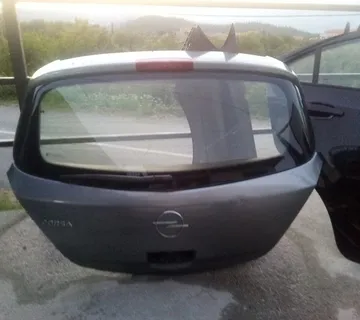 OPEL CORSA D 06-14 ZADNJA GEPEK VRATA - cover