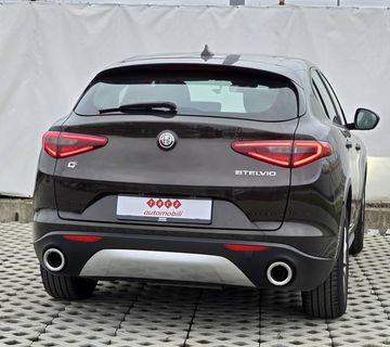 Alfa Romeo Stelvio 2,2 Diesel - cover