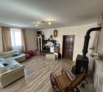 Istra,Šijana, komforni trosobni stan (prodaja) - cover