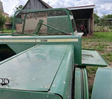 Prodajem balirku John Deere 336 - cover