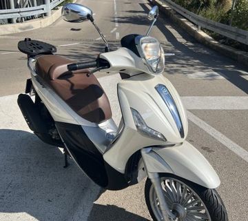 PIAGGIO BEVERLY 300 AKCIJA!, 2011 god.  - cover