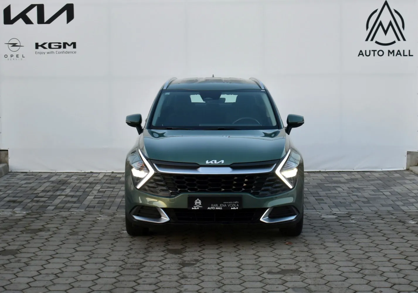 Kia Sportage 1.6 T-GDI Edition *HR* TVORNIČKO JAMSTVO, MALO KILOMETARA - cover