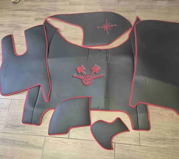DAF XF GLATKI TEPISI OD 2021. -SUVOZAČEVO-KLUPA - cover