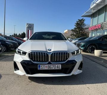 BMW serija 5 520i - cover