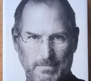 STEVE JOBS Walter Isaacson - cover