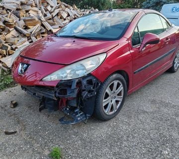 Peugeot 207cc karambol - cover