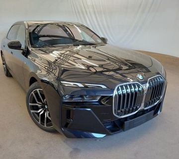 BMW serija 7 740d M-sport - cover