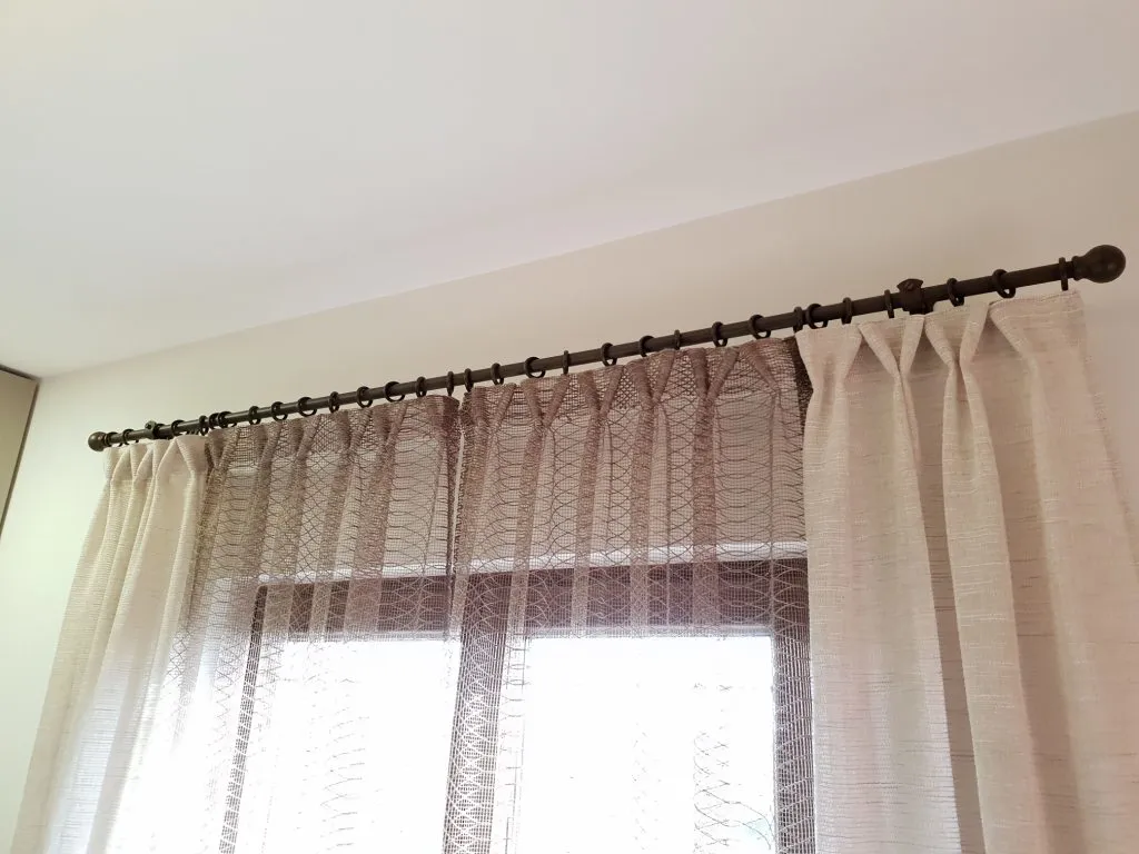 Šivanje po mjeri, montaža zavjesa i karniša obiteljska kuća. - cover