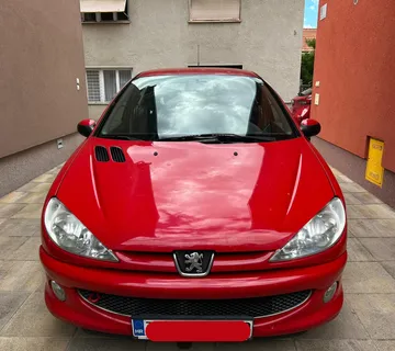 Peugeot 206 1.4i, 2006., 186.000 km - registriran do 7/2026 - cover
