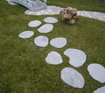 Vrtne ploče na korak - cover