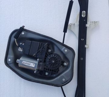 PODIZAC STAKLA ZADNJI DESNI VW GOLF PLUS - cover
