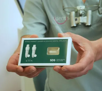 Keramički zubni implantati - cover