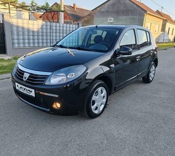 Dacia Sandero 1,2 Benzin 2010 god SAMO 85 000 KILOMETARA - cover