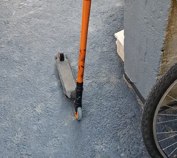 Team freestyle romobil - cover