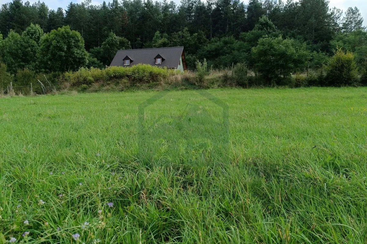 Građevinsko zemljište u Perušiću, 2851 m² - cover