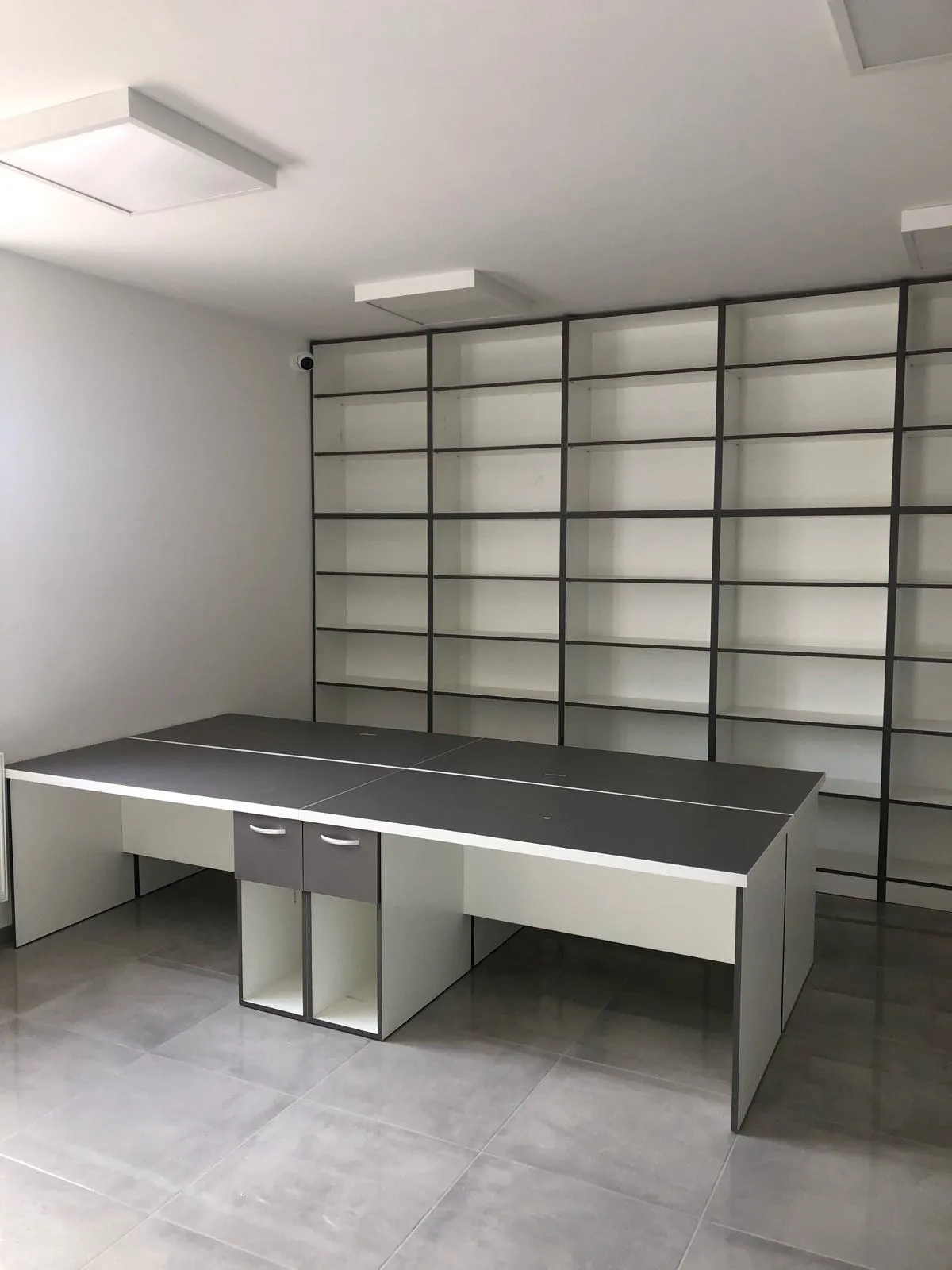 Uredski namjestaj - cover