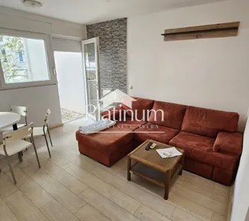 POREČ OKOLICA APARTMAN SA VELIKOM TERASOM - cover