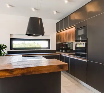 Villa Riposo - cover