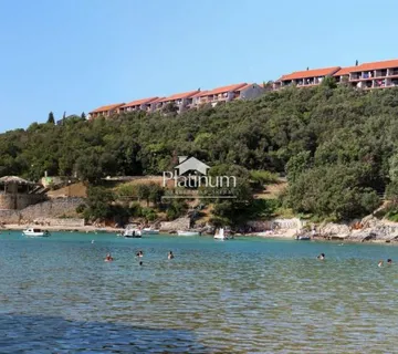 ISTRA DUGA UVALA, DVOETAŽNI 2 SOBE POGLED MORE, 150m od plaže - cover