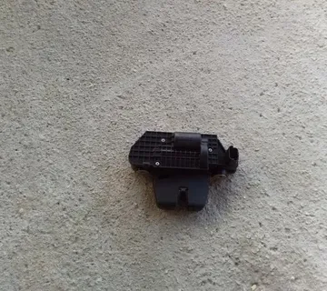 Citroen C3 2016 god zadnja brava prtljaznika - cover